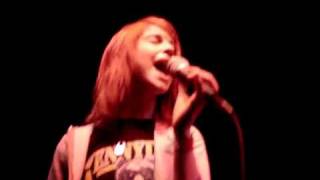 Paramore - Temporary (Live) 2006