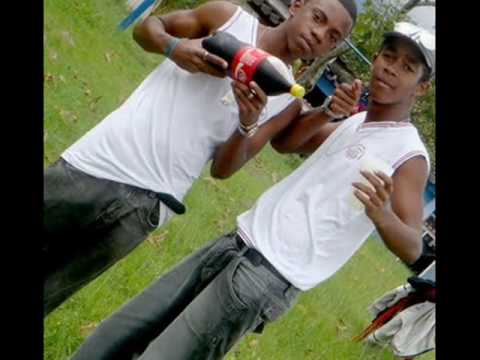 Montagem Você Mama me olhando