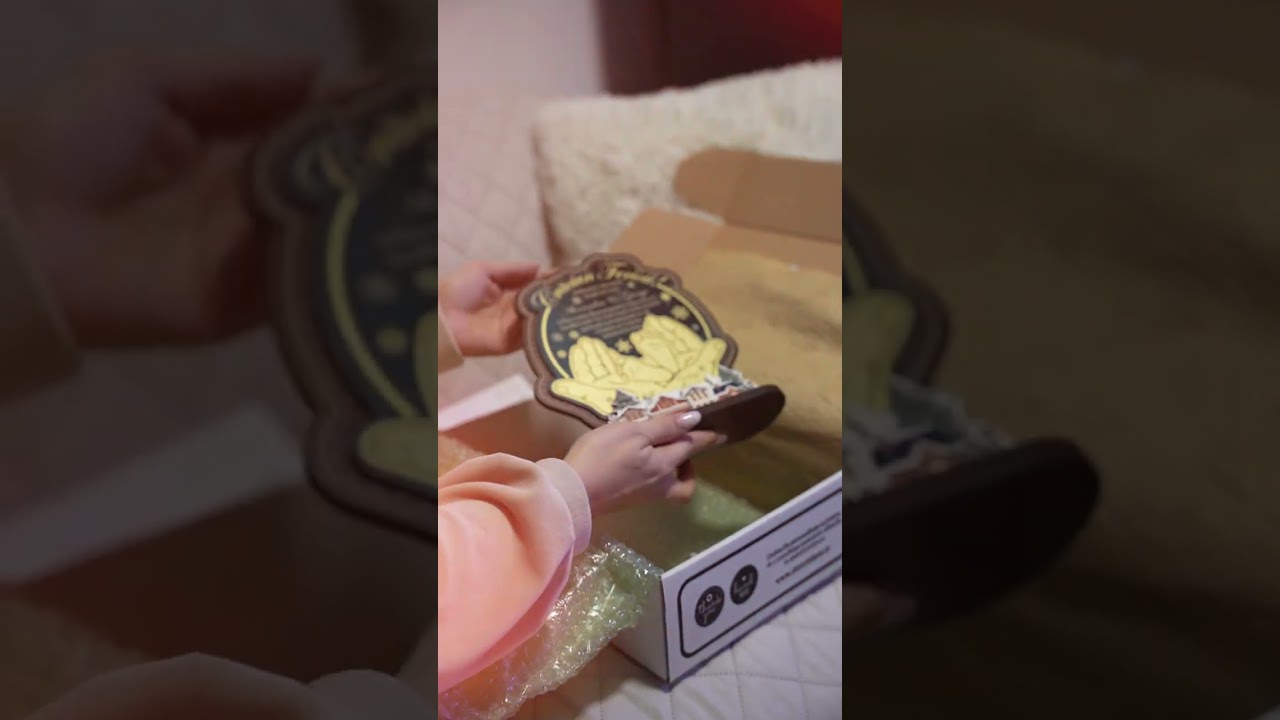 Thumbnail video Trofeu personalizat - Craciun fericit!