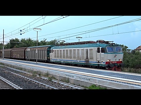 [HD - Treni] E652.028 Mercitalia Rail + Treno Merci in transito lento a Sant'Ilario d'Enza!
