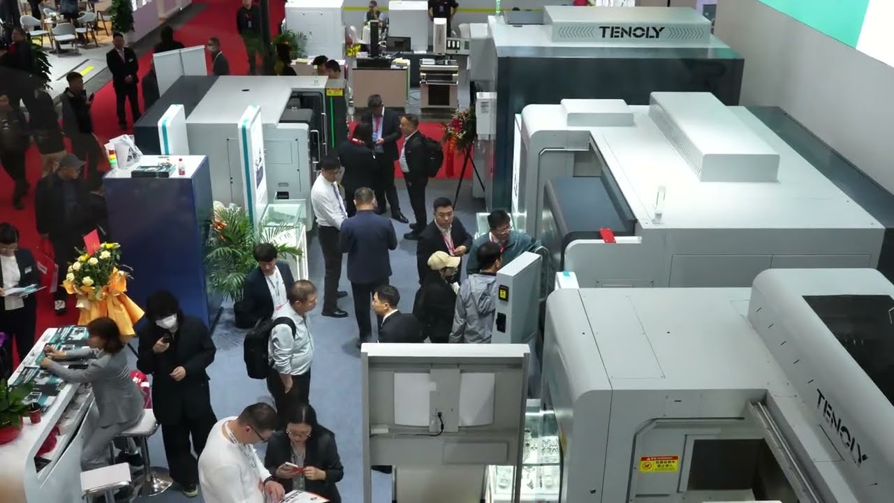 CNC Machining in Action | 5-Axis, Boring & Milling + Finished Parts | Show Floor Recap