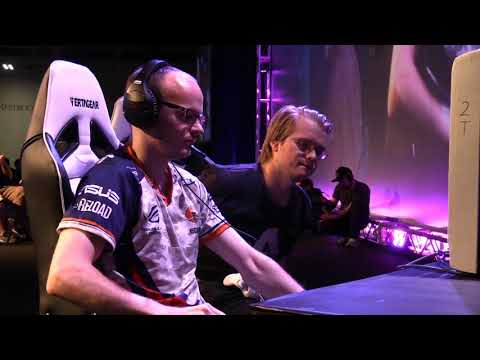 EVO 2017: SSBM - FOX MVG | Mew2King vs [A]rmada - Top 8