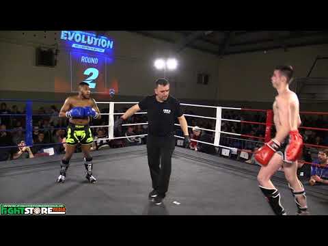 Eoin Barret vs Lee Puchon - Evolution Fight Night
