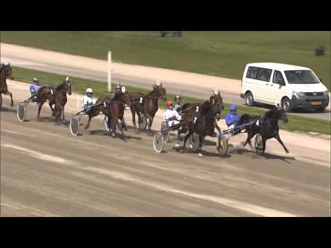 Victoria Park Wolvega 2-5-2015 KOERS 6 FLOWERGIRL BOKO - E. BOT