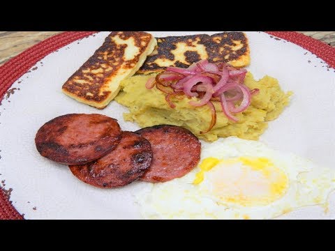How to make Dominican Mangú con los Tres Golpes