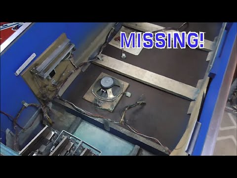 Someone Stole The Power Supply Transformer Out Of This Stern Flight 2000 Pinball Machine!