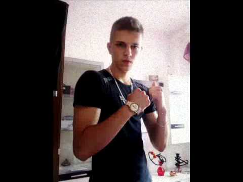 Debbye Feat Padisah & Yazid