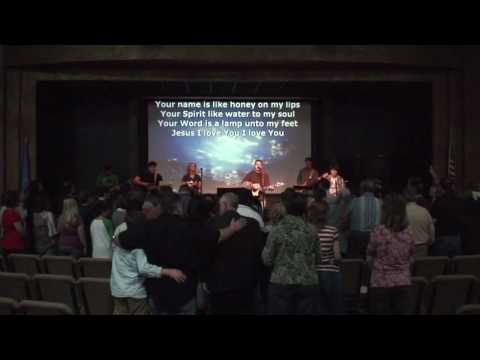 Worship at Sanctuary Fellowship Church Tulsa, OK