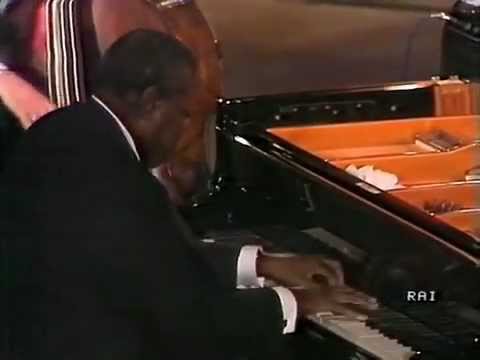 Oscar Peterson Trio, 'Wave' (Tom Jobim)