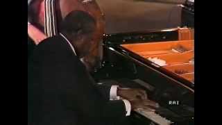 Oscar Peterson Trio, &#39;Wave&#39; (Tom Jobim)