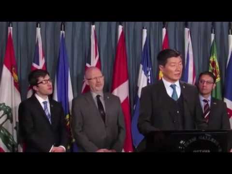 WE STAND IN SOLIDARITY WITH LARUNG GAR . TIBET