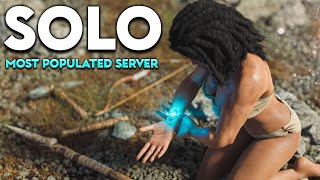 How A 15,000 Hour SOLO Plays The Most POPULATED Server On ARK!