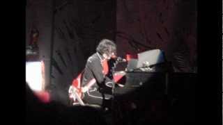 The White Stripes - The Big 3 Killed My Baby (live piano) 9/9/2005