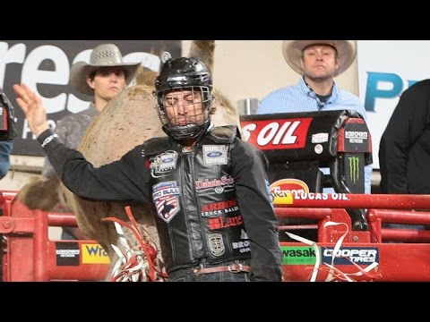 TOP RIDE: Kasey Hayes puts up 88.75 points on Mac-Nett’s Southern Wine (PBR)