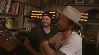 Foo Fighters - In The Clear (Making of)
