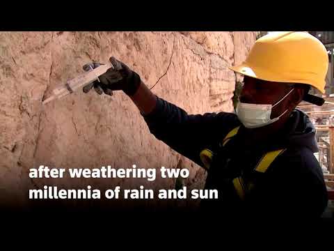 耶路撒冷的西牆得到整修 (Jerusalem's Western Wall gets a facelift)
