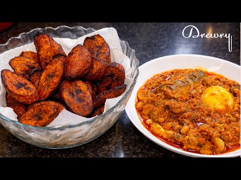 THE CLASSIC GHANA BEANS STEW & FRIED PLANTAINS