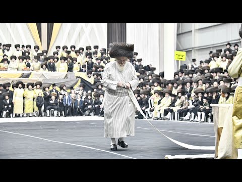 מצווה טאנץ - חתונת תולדות אהרן - קרעטשניף - קוסוב ויזניץ | Mitzvah Tantz - Toldos Aharon