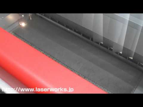 レーザーカッターで2mm厚のNBR（合成ゴム）シートを切断