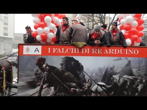 Falchi di Re Arduino carro da getto - Carnevale Ivrea 2015