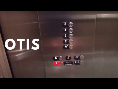 Otis Gen2 MRL Traction Elevators - Holiday Inn Express & Suites, Harrisonburg, VA