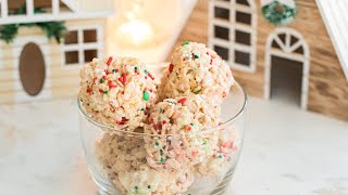Christmas Rice Krispie Treats - Super easy the kids can help!