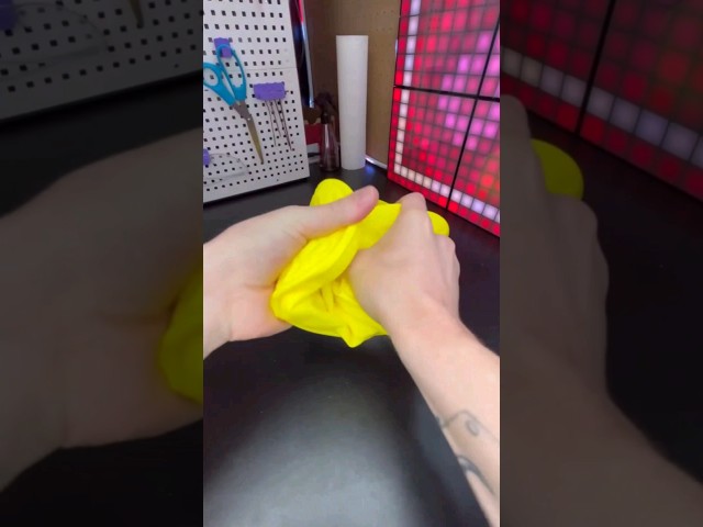 Vídeo relacionado con Ouitble Impresora 3D de alta precisión, 10-40 mm/s, mini máquinas de impresión 3D para principiantes, bricolaje, soporta filamento PLA TPU de 1,75 mm, impresora 3D para principiantes con 1 clic