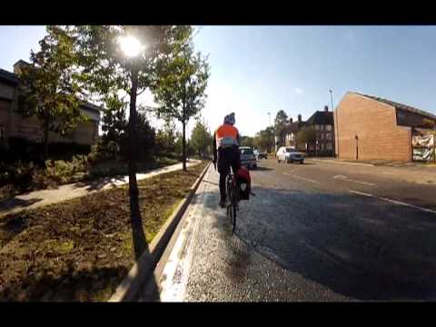 Urban Cycling Guide - Taking on Junctions (1)