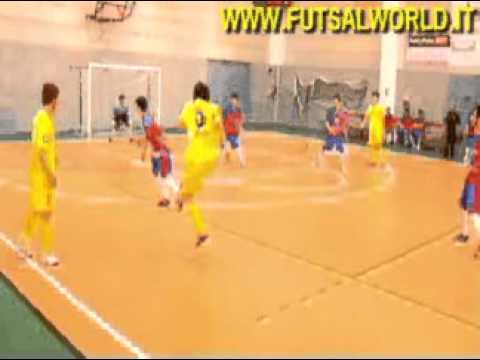 13/2/11 FC Bergamo Calcetto - Domus Bresso (U21) highlights - Futsal / Calcio a 5