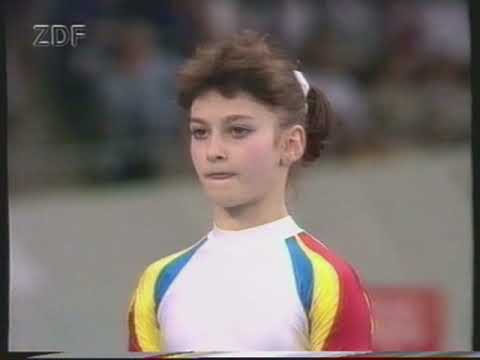 Christina Bontas (ROM) - Worlds 1989 - Horse Vault Final
