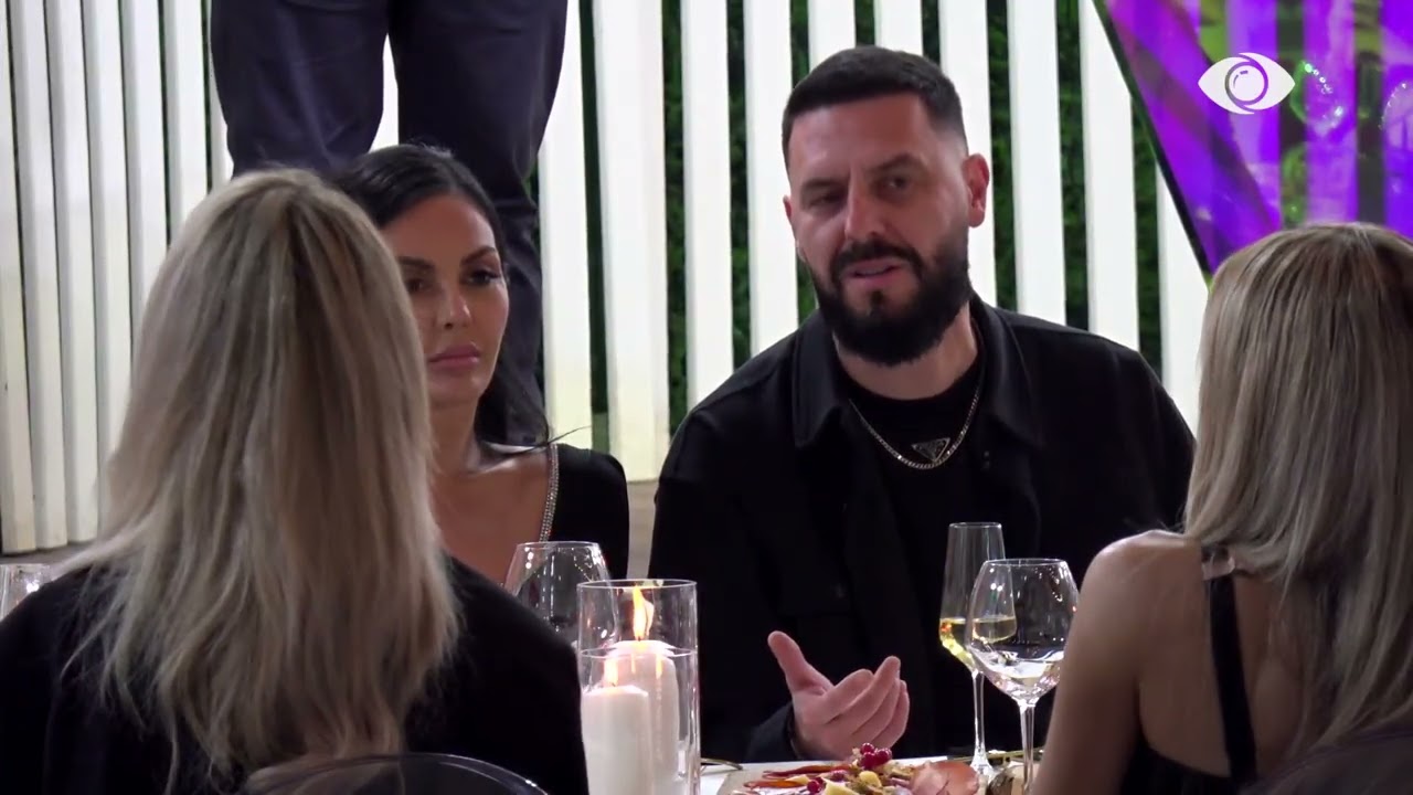 Shëndriti banori i radhës i cili shpreh momentet e bukura brenda në shtëpi