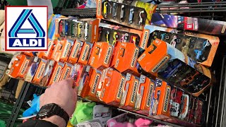 HOT WHEELS SURPRISE at the checkout! Searching for 2026 Matchbox 5 packs at the Aldi. 