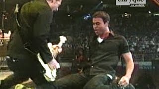 Enrique Iglesias - La Bamba (LIVE)