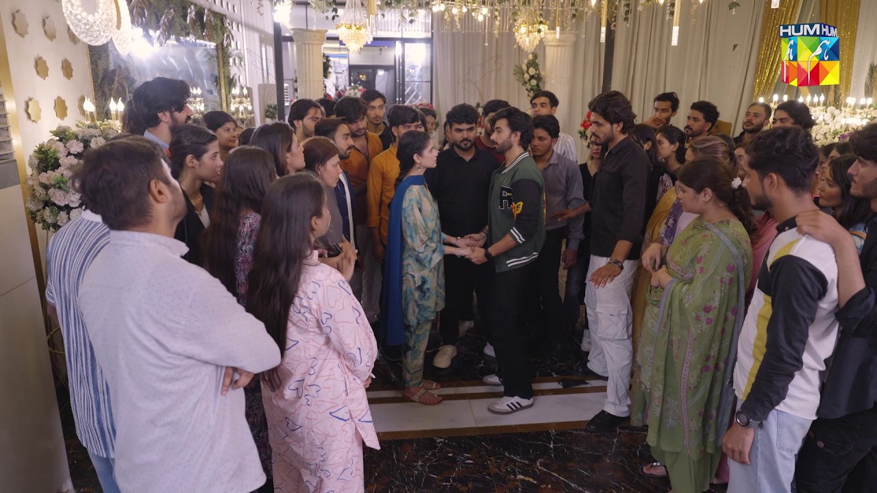 Sub Ke Samnay Marukh Ko Propose Kar Diya...! Bombay Tailors - ft. Anika Zulfikar - HUM TV