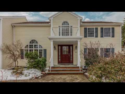 171 Burlington St, Lexington MA - Kristin M Brown - Tel 781 389 0893