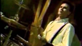 Black - Everything&#39;s Coming Up Roses