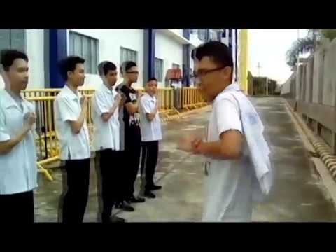 Attack on Titan Parody with KonoSuba dance