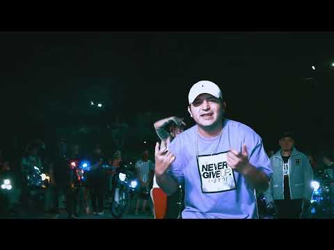 EN EL AVION ABORDO // MANIAKO FT. UNDER SIDE 821 (VIDEO OFICIAL)