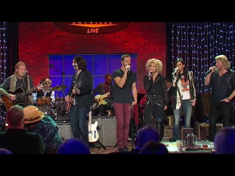 Gregg Allman and Little Big Town with "Midnight Rider"