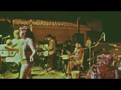 La Jacaranda -- Místico - Ironía (Live)
