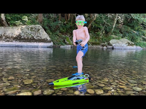 Our New RC Racing Boat Is Super Fast