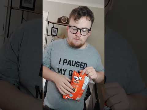 TRYING MOBY CHOCOLATE CORN SNACKS FOR THE FIRST TIME EVER #honestreview #moby #tastetest