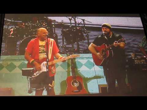 Jimmy Buffett ft Zac Brown - Where The Boat Leaves From