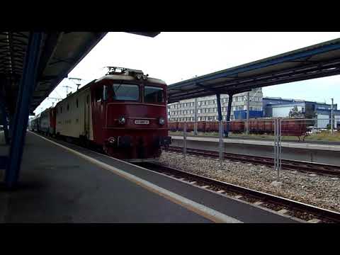 ARHIVA 2016  R 15830 Cluj-Napoca - Bistrita Nord cu EA 807 la cap si EA 924 la roata