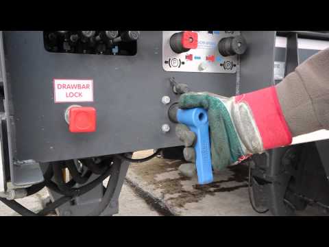 Coupling a drawbar trailer