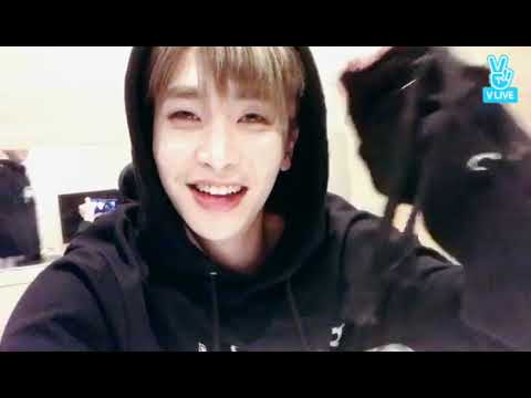 [ENG SUB] 180127 UP10TION XIAO V LIVE - 허니텐 재우기2...