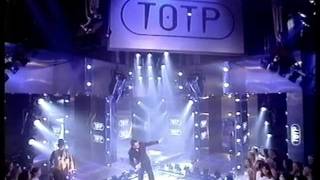 Suggs - I'm Only Sleeping - Top Of The Pops  - Thursday 10th August 1995