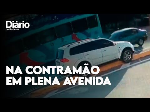 VÍDEO: Motorista sobe canteiro na contramão durante horário de pico na avenida Santos Dumont