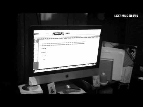 "Sexy Mothafucka" E.S Kado ft Mako Rayo (Lucky Music Records) 2012