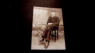 DES POÈMES DANS LA POCHE POUR LA GUERRE